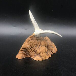 Vintage Cardee West Driftwood Sculpture with Bisque Seagull Figurine, Natural